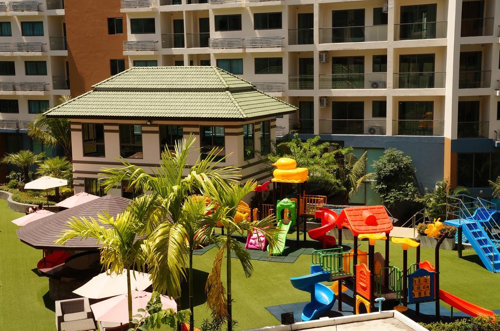 Pool View In Laguna Beach Resort 2 Haat Jomtien Eksteriør bilde
